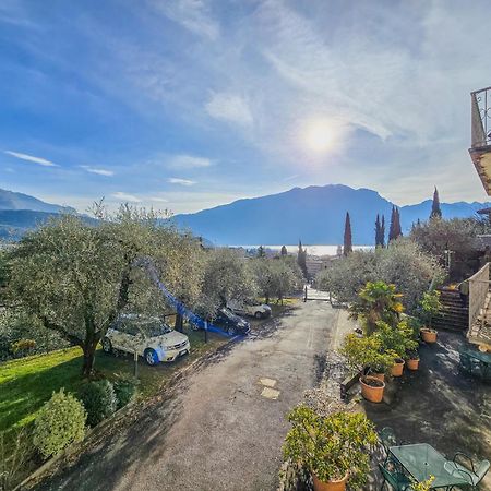 Aparthotel Englovacanze Riva del Garda Eksteriør billede
