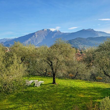 Aparthotel Englovacanze Riva del Garda Eksteriør billede