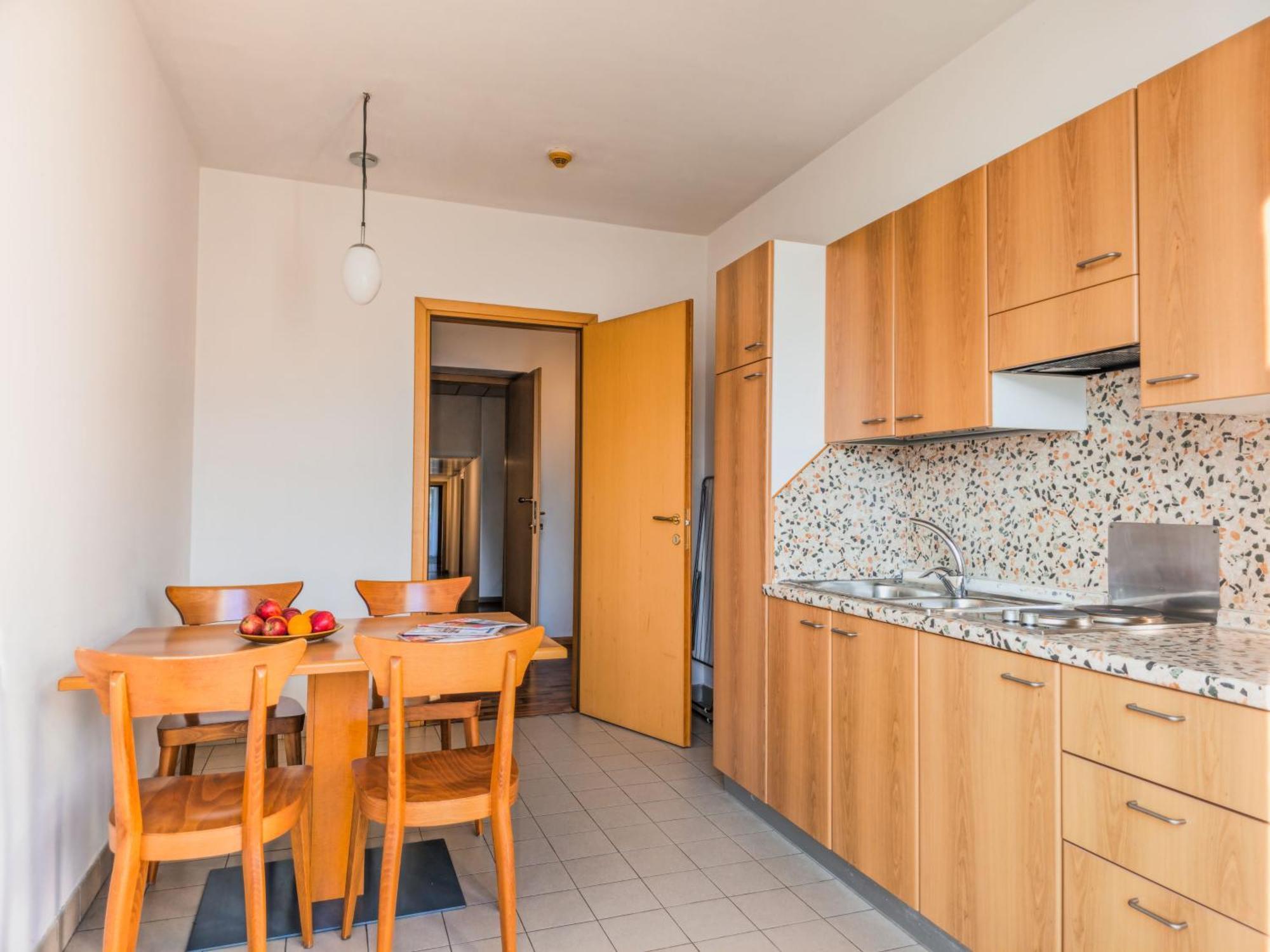 Aparthotel Englovacanze Riva del Garda Eksteriør billede